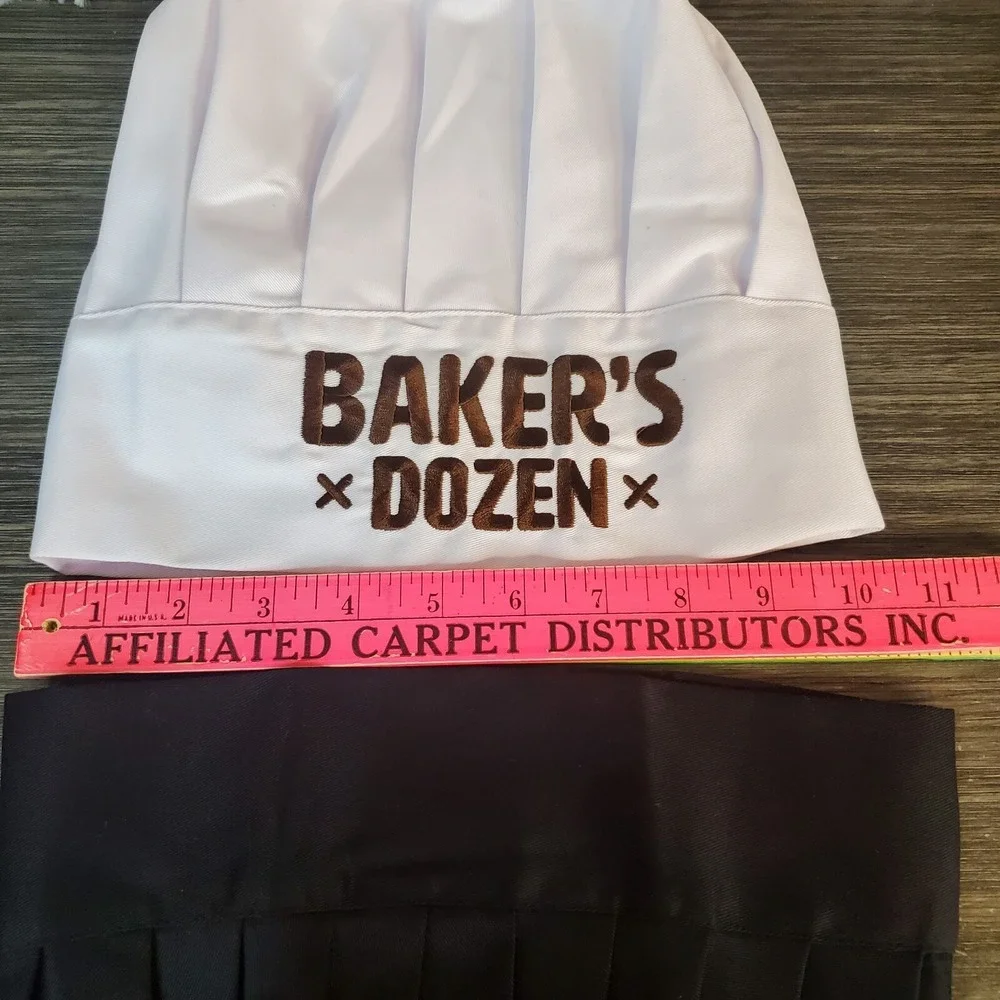 Baker's Dozen White And Plain Black Chef's Hat - Adult OS, Elastic - LOT OF 2‎